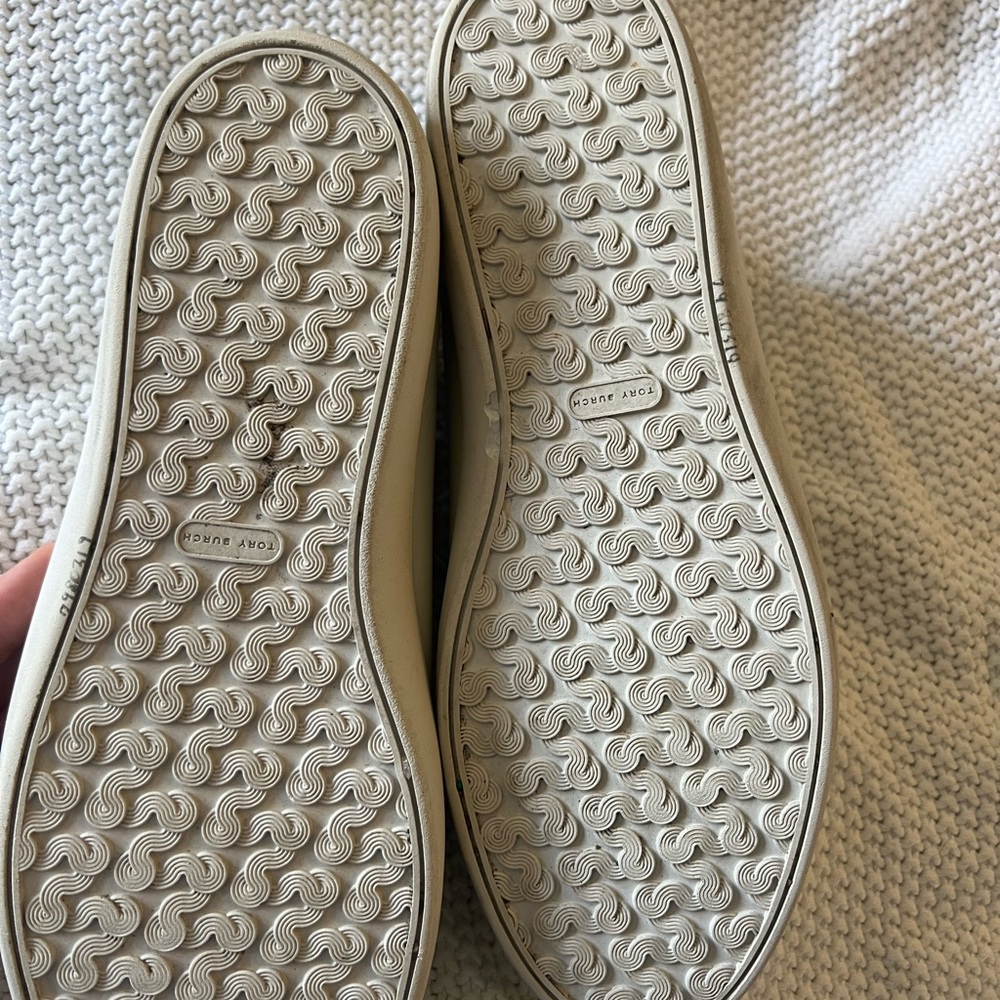 Tory Burch Sneakers 👟 - Picture 3 of 4